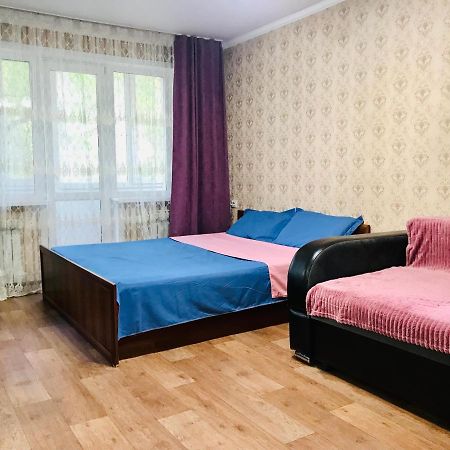 Apartaments In The City Center Karagandy Exterior foto